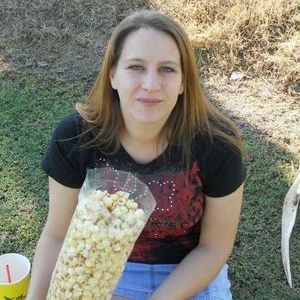 Meet your Posher, Alisha